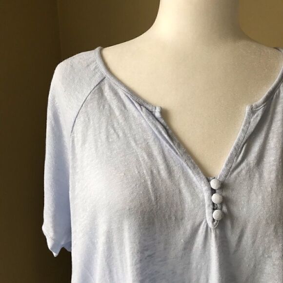 Light Blue Short Sleeved Linen Top - Picture 5 of 7